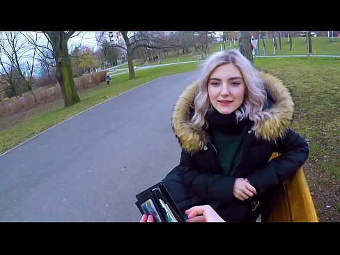 ❤️ Ezezagun baten esperma beroa irensten du diruaren truke - Eva Elfie-k parkean putz egin du ❌ Porno ederra %eu.28films.ruan ❌